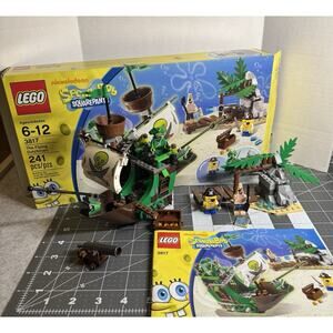 LEGO SpongeBob SquarePants: The Flying Dutchman (3817) 99% Complete Lantern Miss